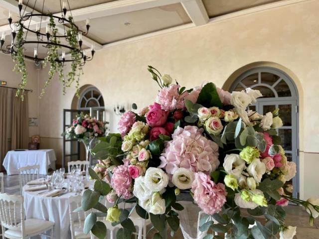 Décoration florale mariage sur la côte d'azur par votre fleuriste Fior Fleurs