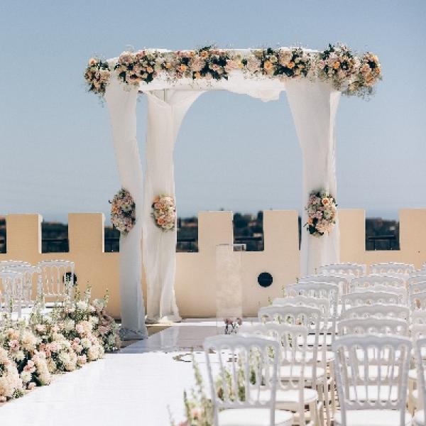 Mariage fleuri à Nice – Château de Crémat & Palais de la Méditerranée