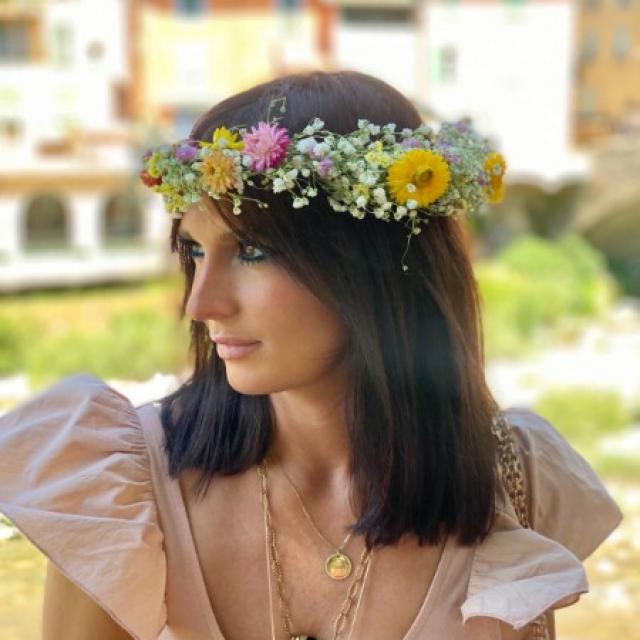 Couronne de tête en fleurs séchées