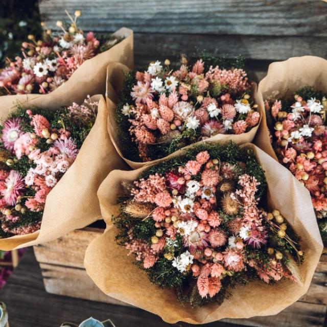 Bouquets de fleurs séchées