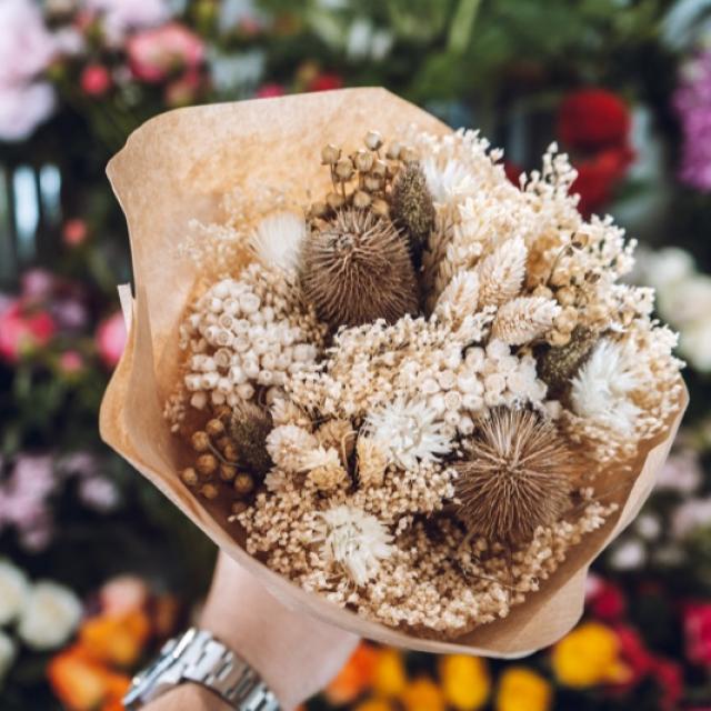 Bouquets de fleurs séchées