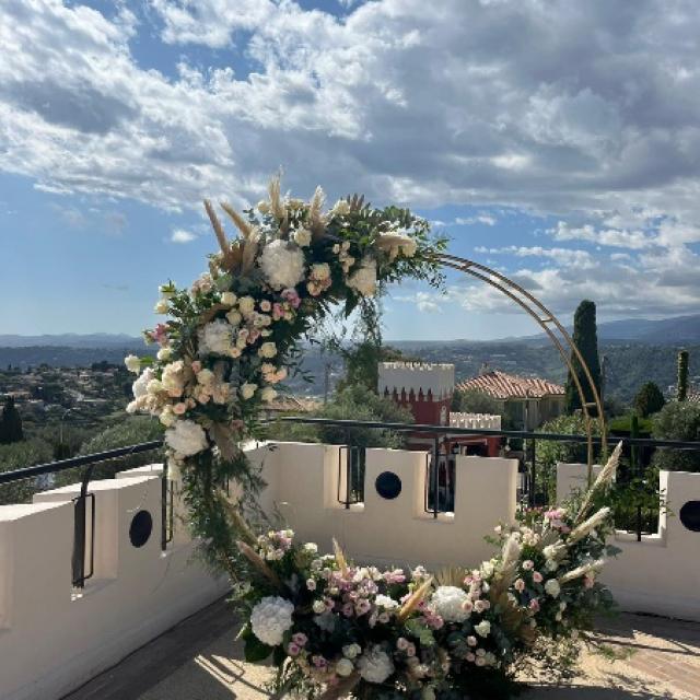 Nos Arches de Fleurs pour Mariages